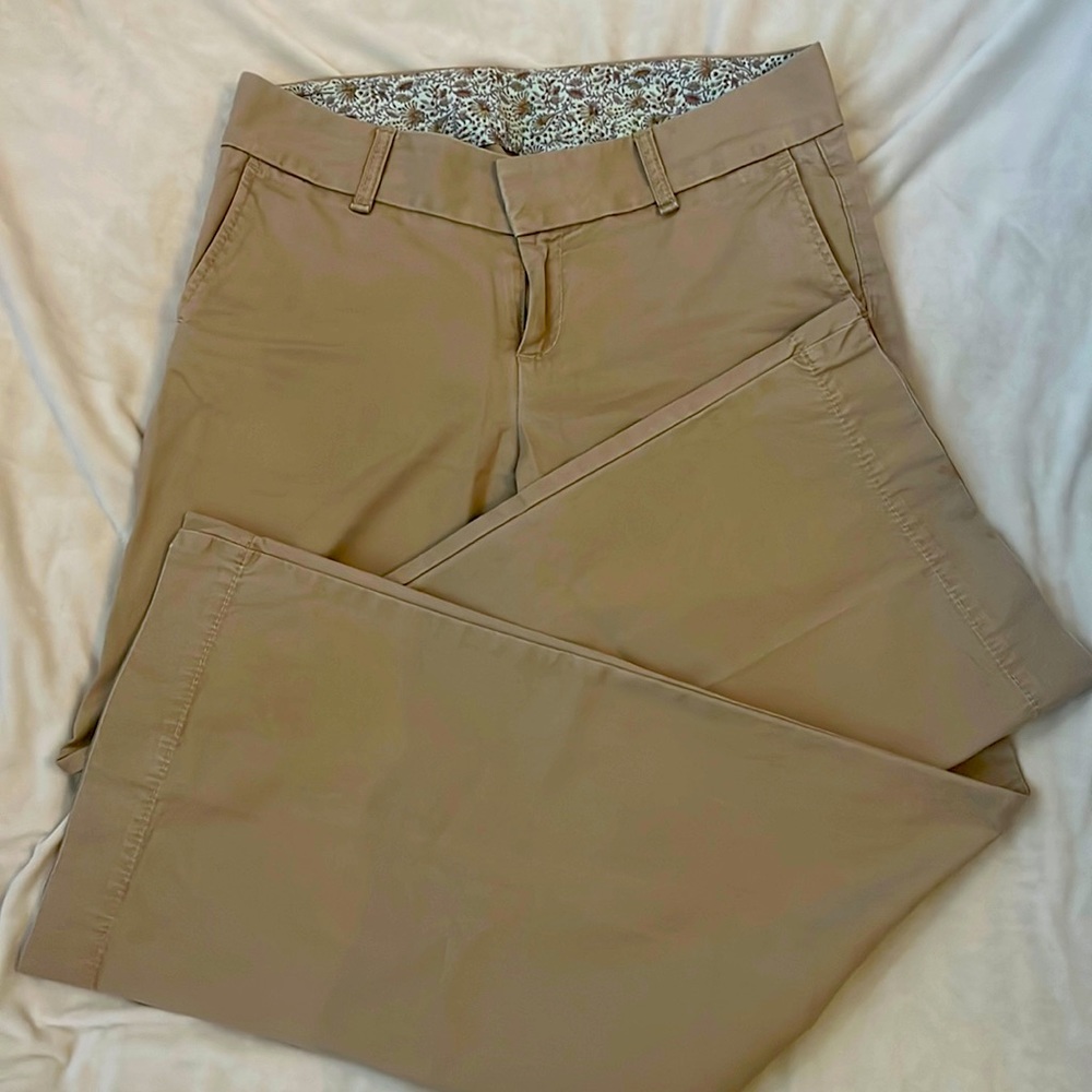 Gap Flair Khaki Pant